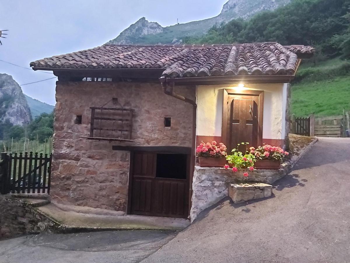 فيلا Casa Gelina Corras de la Puente المظهر الخارجي الصورة